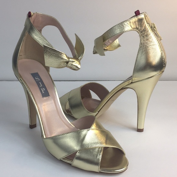 New SJP by Sarah Jessica Parker Buckingham heels - Picture 7 of 8